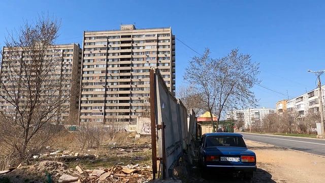 Ambient city walk in Togliatti, Shluzovoy district. 4K UHD virtual walking tour and city sounds! смотреть онлайн