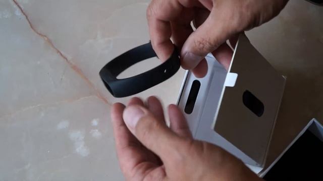 Оригинальный Xiaomi Mi Band 2 с Гирбеста смотреть онлайн