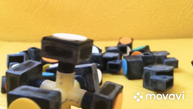 Что находится в Кибике Рубика 90-ых годов смотреть онлайн