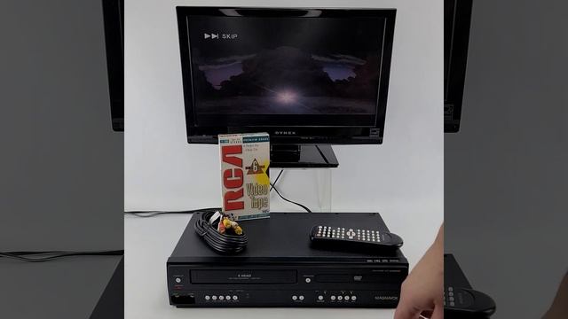 Showcasing the Magnavox DVD VHS Combo Player DV220MW9 Working! For Sale on eBay! смотреть онлайн
