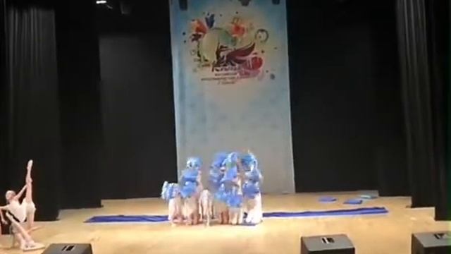 Танец ,,Дельфины" смотреть онлайн