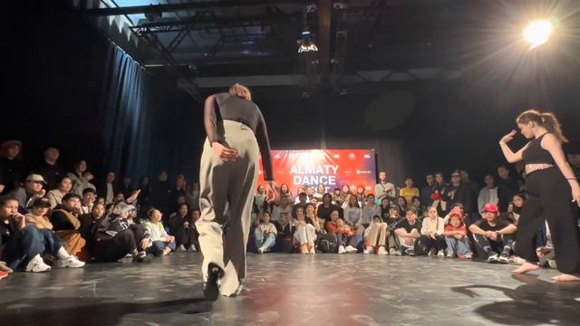 MONO VS MILENA | 1/2 WAACKING BEGINNERS | ALMATY DANCE FEST 2023