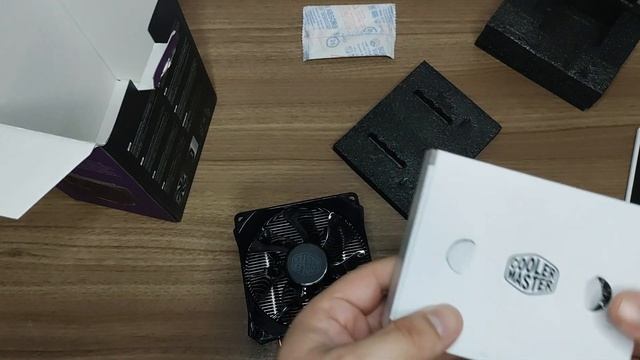 Unboxing Air Cooler Cooler Master HYPER H412R (Pt-Br) смотреть онлайн