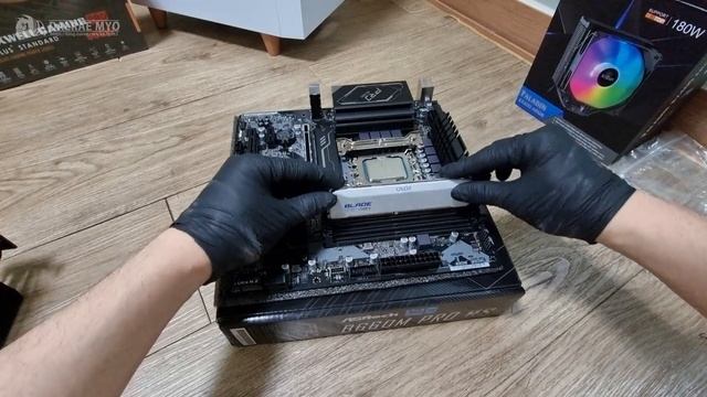 마이크로닉스 EM-1 우퍼 mATX PC Case | 12400F + 3060 PC Build смотреть онлайн