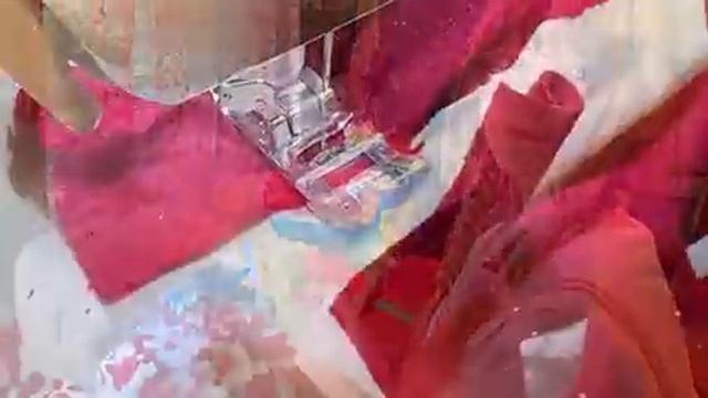 Лохматые Сидушки на Стулья и Пушистый Коврик из Старых Футболок DIY смотреть онлайн