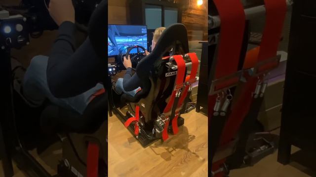First run diy seatbelt tensioner Sim racing assetto corsa смотреть онлайн