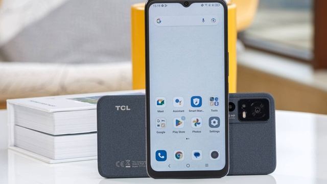TCL 40 NxtPaper 5G Unboxing
