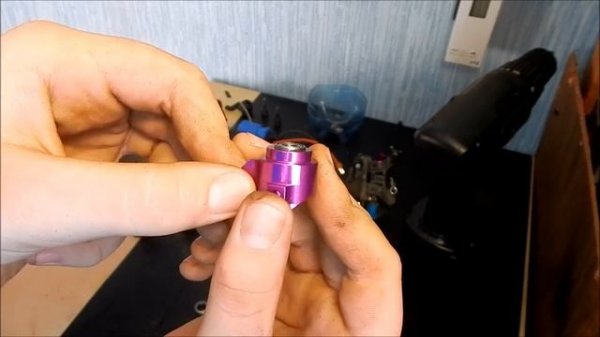 Тюнинг. Ставим металлические кулаки на  HSP Flying Fish 1