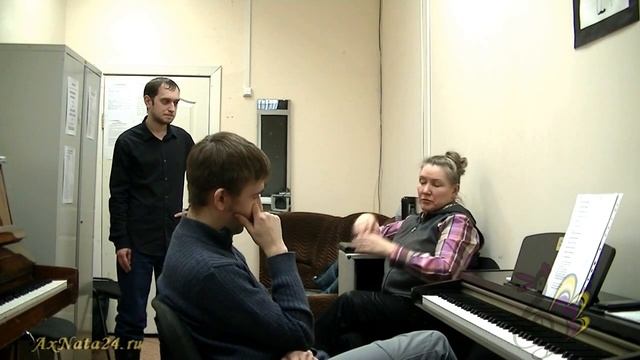 Учимся петь.В поисках фальцетного режима и устойчивого звука. смотреть онлайн