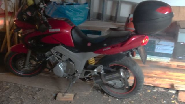 ЯМАХА ТДМ 850-2... РАБОТА КАРБОНОВЫХ ГЛУШИТЕЛЕЙ??