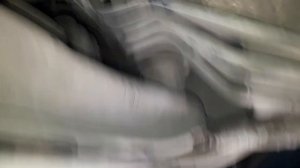 Почему автомобиль уводит в сторону при торможении и ускорении?