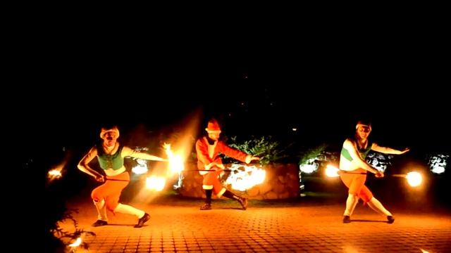 Fire performance "Christmas Mystery". Новогоднее огненное шоу "Рождественская мистерия". смотреть онлайн