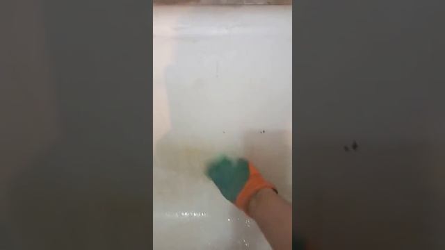 Как отбелить ванну. Часть 3. Честное видео. смотреть онлайн