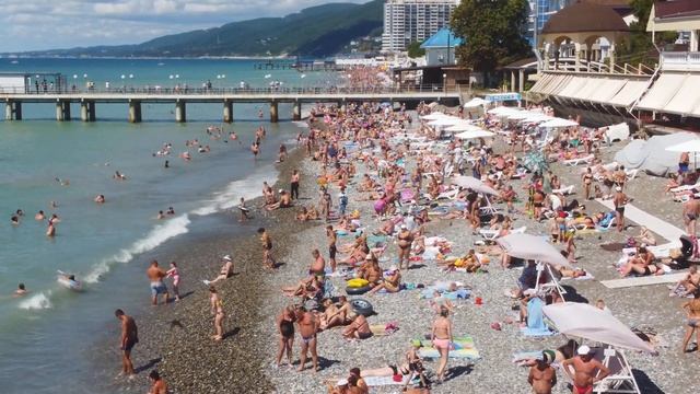 Аншлаг!!! Центральный пляж! 04.09.2021 По моему народ есть!))) ?ЛАЗАРЕВСКОЕ СЕГОДНЯ?СОЧИ.