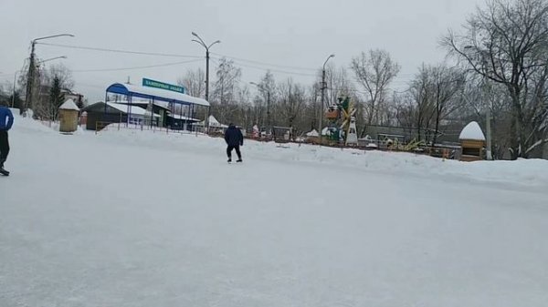 Хоккейные коньки bauer x-ls sr  (новые)на катке показали  себя Супееррр.Заточка 21-желоб.