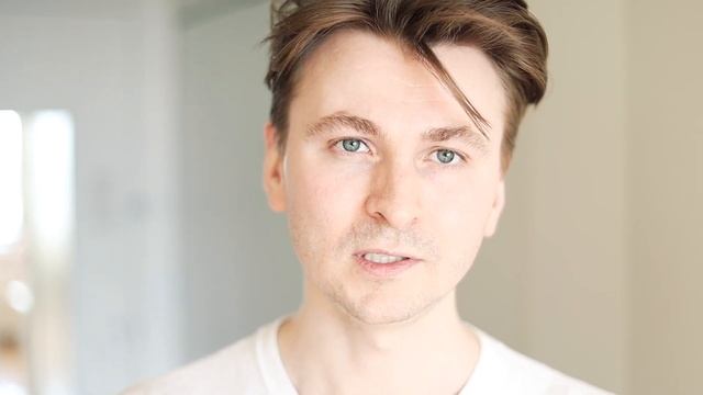 Омар Хайям - Нам в жизни паузы даются / Читает - Артем Лысков смотреть онлайн