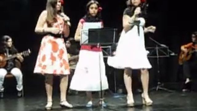 daniela,tania e sofia ( a morte saiu a rua) смотреть онлайн