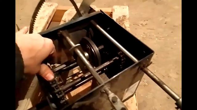 Снегоуборочная машина Murray(мурау)61900.часть 2(аналог Champion чемпион)трансмиссия,цепи,валы смотреть онлайн