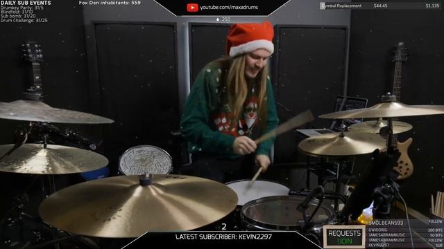 DRUM CHALLENGE - 1.5x Speed & No Throne! (Christmas Special) смотреть онлайн