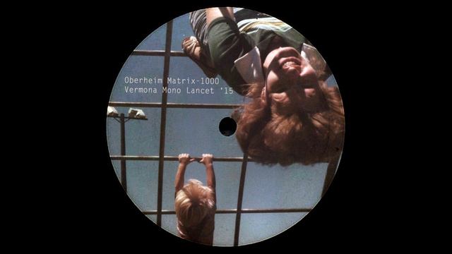 Vermona Mono Lancet '15 & Oberheim Matrix-1000 (OS 1.16) смотреть онлайн