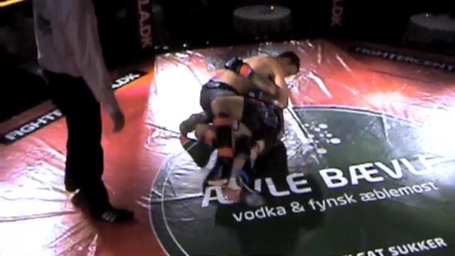 FIGHTERGALLA 11 Kim Frostholm Nissen VS Martin Raimo Hansen смотреть онлайн