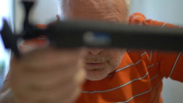 Аксессуары GoPro стоит ли покупать оригинал. Селфи палка для Gopro. Обзор от критика любителя