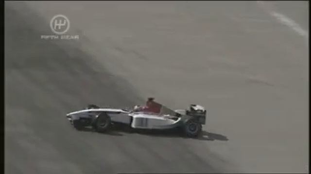 F1 Car v Powerboat v Superbike - Features смотреть онлайн