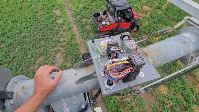 Fixing an irrigation pivot (3ph 480v contactor replacement) смотреть онлайн