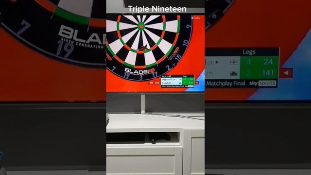 Finish Jonny Clayton 141 Triple Twenty - Triple Nineteen - Double Twelve #darts смотреть онлайн