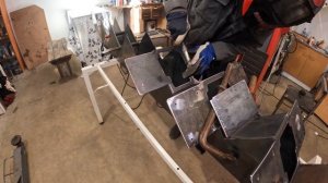 Сборка моно-косоура лестницы из листового металла