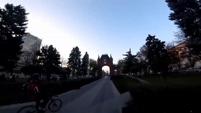 Самокат помогает