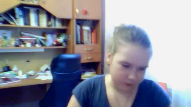 симс 2 семейка уозни пропала но есть  симс 3 ! ЧТО ДЕЛАТЬ !