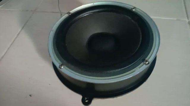 SUB 6 INCHIE ORIGINAL 30 watt 8 ohm смотреть онлайн