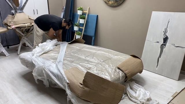 Распаковка дивана производства City Мебель. Вся правда о транспортировке диванов. Хоум Мебель. смотреть онлайн