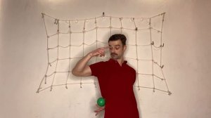 Урок 7. Простые броски. Один мяч- две руки. Павел Горский. Жонглирование.