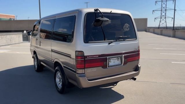 1994 Toyota HiAce Super custom walk-around stock#163 смотреть онлайн