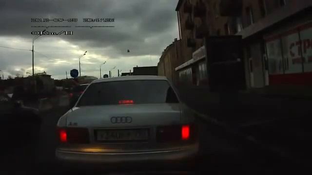 Как обманывают инструкторы по вождению смотреть онлайн