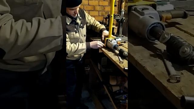 Копия видео "Ручной электробур" смотреть онлайн