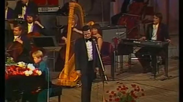 Муслим Магомаев А Пахмутова Мелодия Muslim Magomaev Melodiya