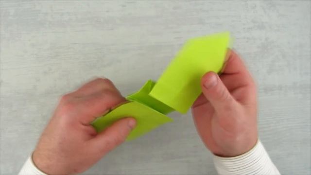 Пропеллер из бумаги. ЛЕТАЕТ.? Paper propeller. FLIES.⭐ смотреть онлайн