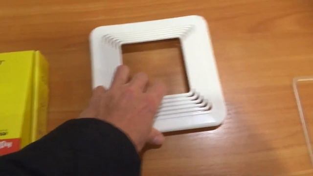 Закладные комплектующие для монтажа квадратных светильников в натяжной потолок. смотреть онлайн