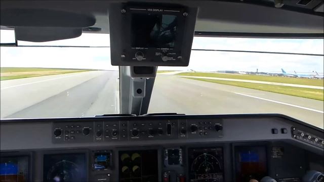 [Cockpit View] Embraer 170 - Take Off From Paris Charles De Gaulle Airport [CDG-LFPG]