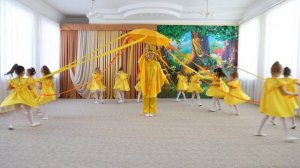 Танец Солнечные лучики