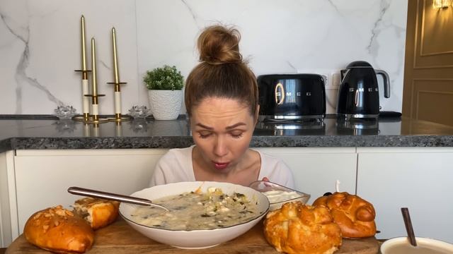 Сдаю явки и пароли? | оборотная сторона гламурного инстаграмма | обед | Мукбанг смотреть онлайн