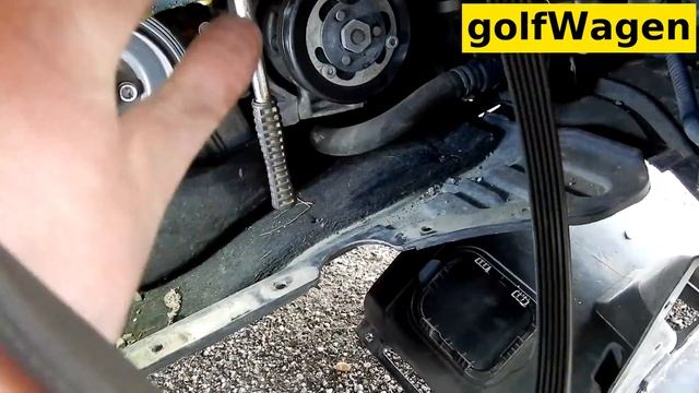 VW Golf 7 Alternator Belt Replacement