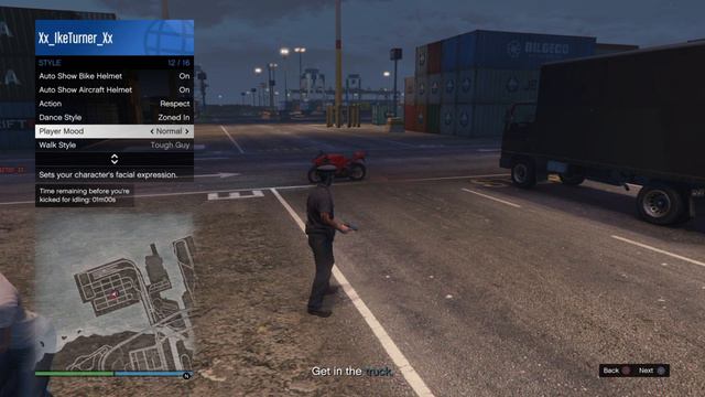 GTA5 HOW TO GET THE COP OUTFIT GLITCH смотреть онлайн