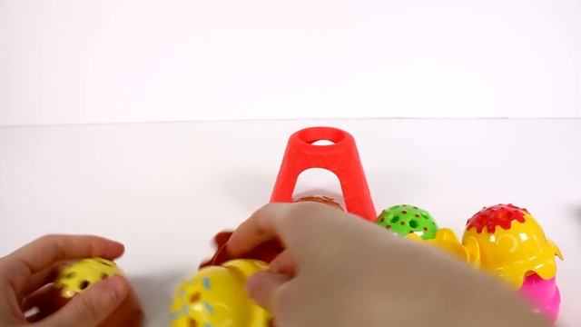 Oops Scoops Game смотреть онлайн