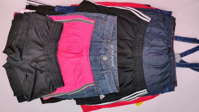 f-9809. Шорты микс м+ж КРЕМ. Германия. 2210-62. 26,3кг. 128ед. смотреть онлайн