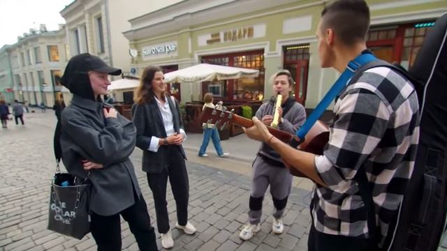 СПЕЛИ БИ2 СЛУЧАЙНЫМ ПРОХОЖИМ смотреть онлайн