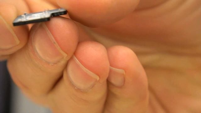 Cleaning enter - MacBook Pro keyboard keys (2020) смотреть онлайн